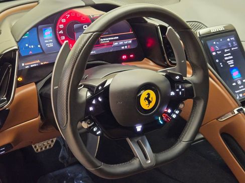 Used 2024 Ferrari Roma RWD image 36