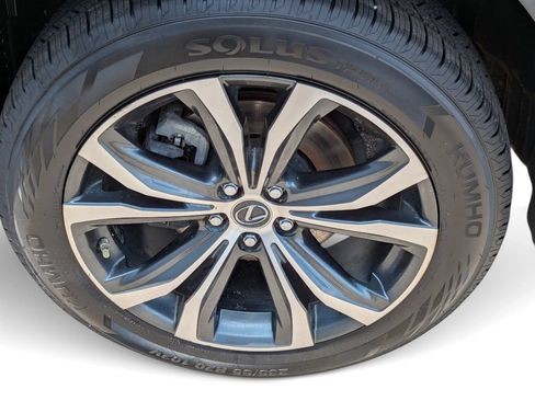 Used 2019 Lexus RX 350L FWD w/ Premium Package image 13