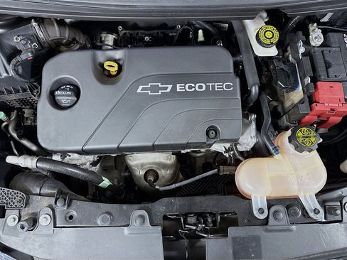 Used 2021 Chevrolet Spark LT image 38