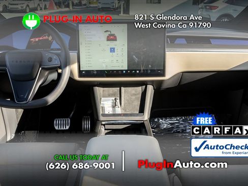 Used 2023 Tesla Model X Plaid image 18