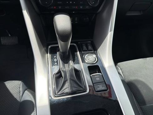 Used 2025 Mitsubishi Eclipse Cross SE AWD/4WD image 18