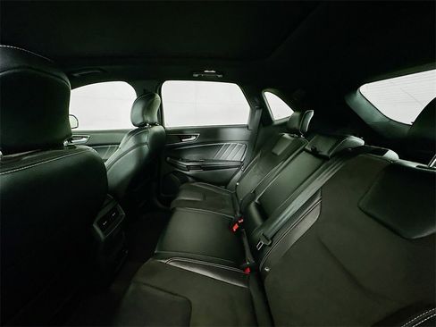 Used 2019 Ford Edge ST w/ Equipment Group 401A image 26