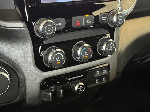 New 2026 RAM 1500 Tradesman AWD/4WD image 23
