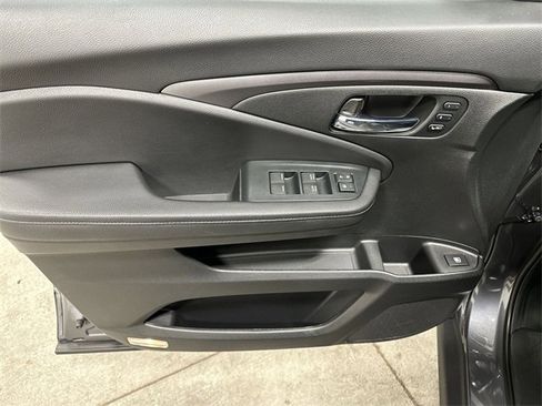 Used 2023 Honda Ridgeline RTL-E image 17