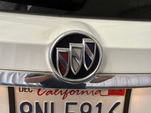 Used 2019 Buick Encore Preferred AWD/4WD image 9
