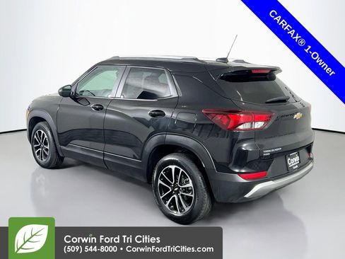 Used 2025 Chevrolet TrailBlazer LT image 11