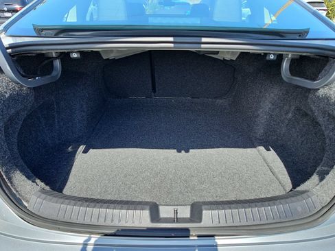 Used 2024 Volkswagen Jetta SE FWD image 12