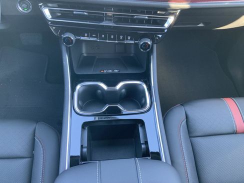 New 2026 Chevrolet Traverse RS w/ LPO, Floor Liner Package image 56