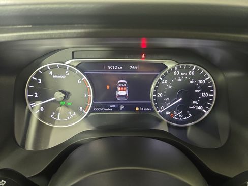 Used 2024 Nissan Rogue S AWD/4WD image 17