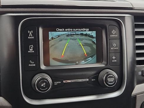 Used 2018 RAM 2500 Tradesman w/ Chrome Appearance Group AWD/4WD image 28