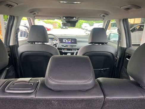 Certified 2024 Kia Seltos SX AWD/4WD image 11