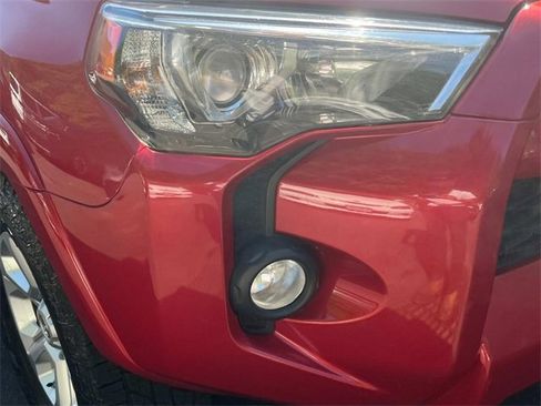 Used 2019 Toyota 4Runner Limited image 3