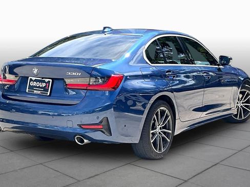 Used 2022 BMW 330i Sedan w/ Premium Package 2 RWD image 11