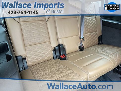 Used 2022 Cadillac Escalade ESV Premium Luxury w/ Performance Package image 27