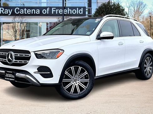 Used 2024 Mercedes-Benz GLE 450 4MATIC image 1