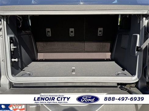 New 2025 Ford Bronco Base image 16