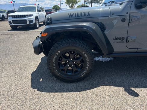 Used 2021 Jeep Wrangler Unlimited Sport AWD/4WD image 26