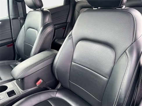 Used 2023 Ford Escape Platinum image 16