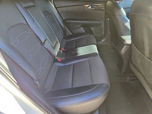 Used 2023 Kia Forte GT-Line image 18