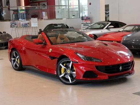 Certified 2022 Ferrari Portofino M RWD image 7