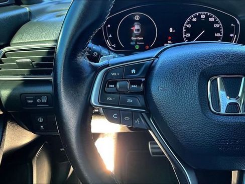 Used 2021 Honda Accord Sport image 11