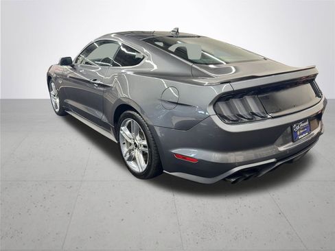 Used 2021 Ford Mustang GT Premium w/ Equipment Group 401A image 3