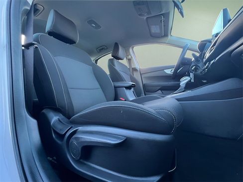 Used 2024 Kia Forte LXS image 21