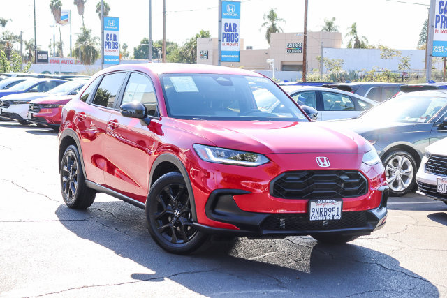Used 2025 Honda HR-V Sport image 2