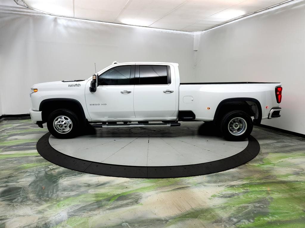Used 2021 Chevrolet Silverado 3500 High Country AWD/4WD image 8