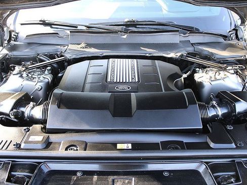 Used 2019 Land Rover Range Rover Sport HSE AWD/4WD image 26