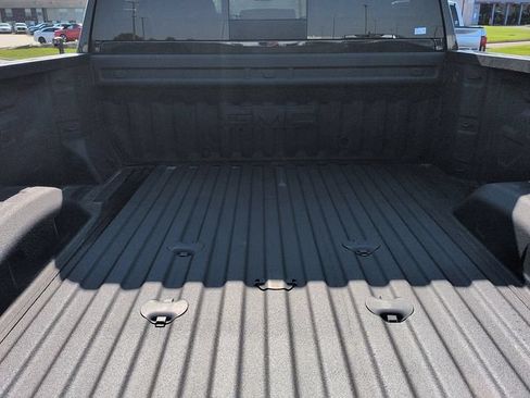 Used 2025 GMC Sierra 3500 Denali Ultimate AWD/4WD image 12