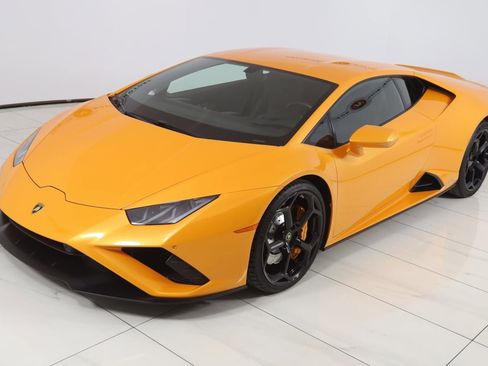 Used 2022 Lamborghini Huracan EVO image 28