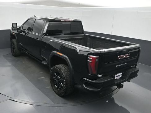 Used 2025 GMC Sierra 3500 AT4 w/ AT4 Premium Plus Package AWD/4WD image 40