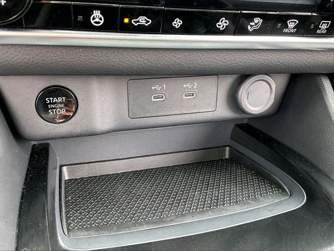 Certified 2024 Nissan Rogue SV w/ SV Premium Package FWD image 32