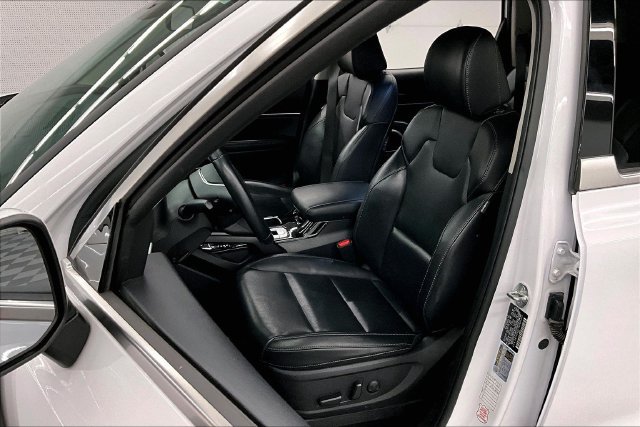 Used 2025 Kia Telluride S AWD/4WD image 24