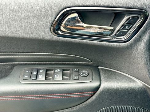 Used 2025 Dodge Durango GT image 19