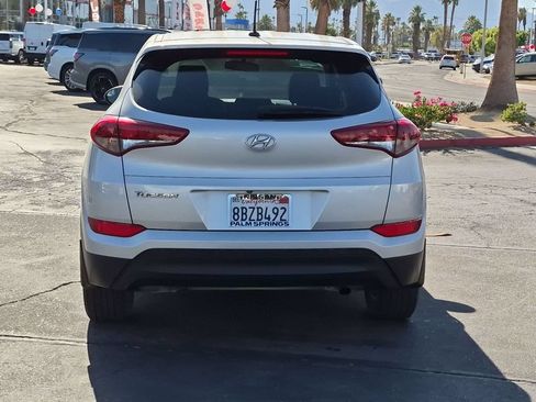 Used 2017 Hyundai Tucson SE FWD image 4