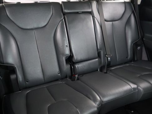 Used 2021 Hyundai Santa Fe Limited image 20