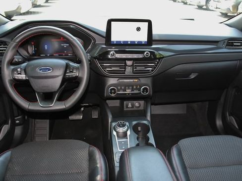 Used 2025 Ford Escape ST-Line AWD/4WD image 32