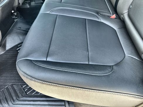 Used 2021 GMC Sierra 1500 SLT RWD image 17