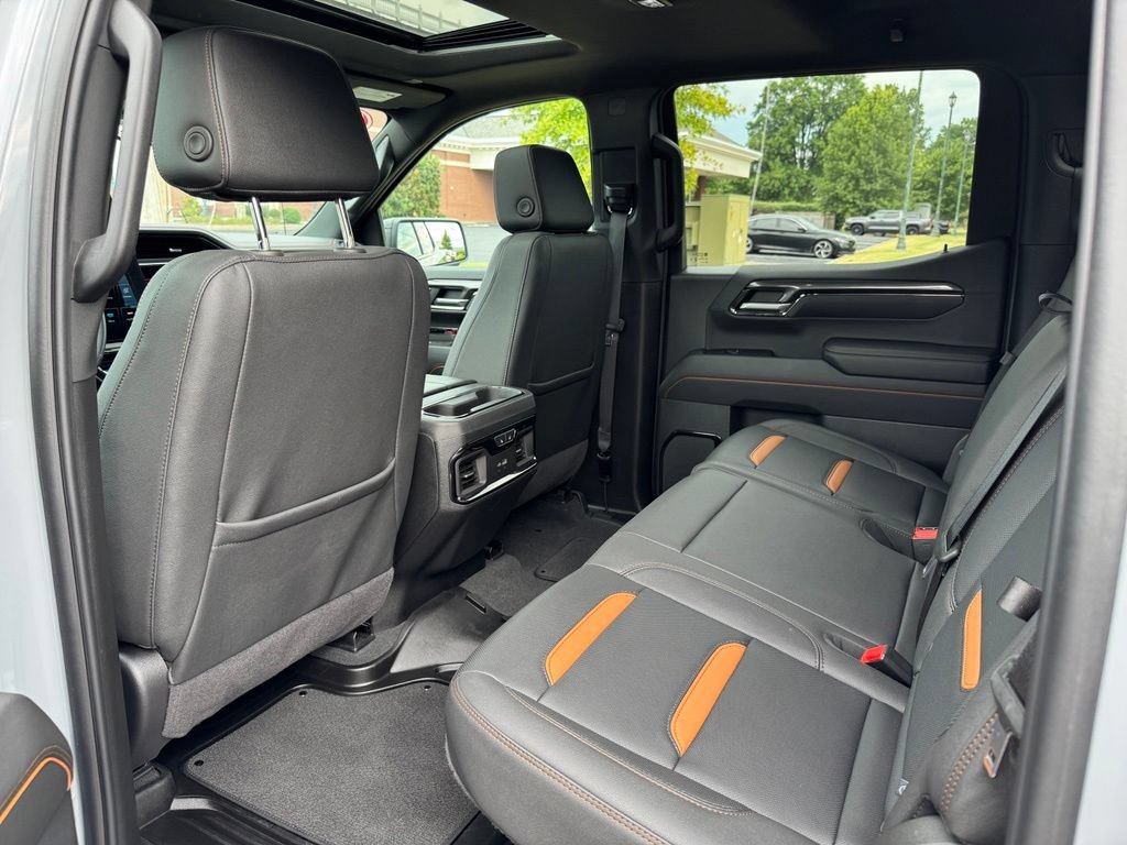 Certified 2024 GMC Sierra 1500 AT4 w/ Technology Package AWD/4WD image 20