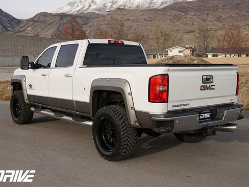 Used 2015 GMC Sierra 2500 SLT w/ Duramax Plus Package image 8