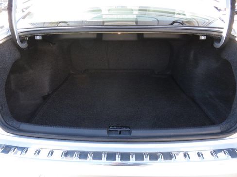 Used 2020 Volkswagen Passat 2.0T SEL image 25