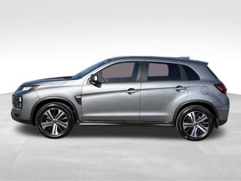 Used 2026 Mitsubishi Outlander Sport ES AWD/4WD image 2