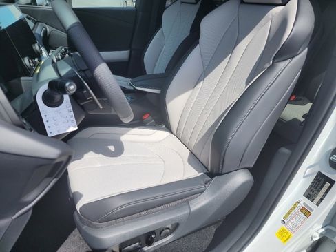 Used 2024 Lexus TX 500h AWD w/ Technology Package image 5
