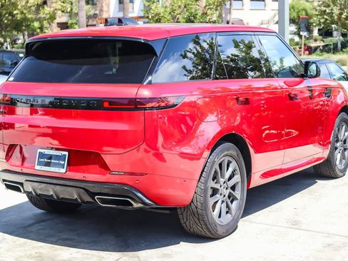 Used 2024 Land Rover Range Rover Sport Dynamic SE AWD/4WD image 5