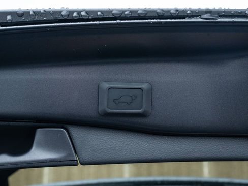 New 2025 Toyota RAV4 XLE w/ Convenience Package image 40