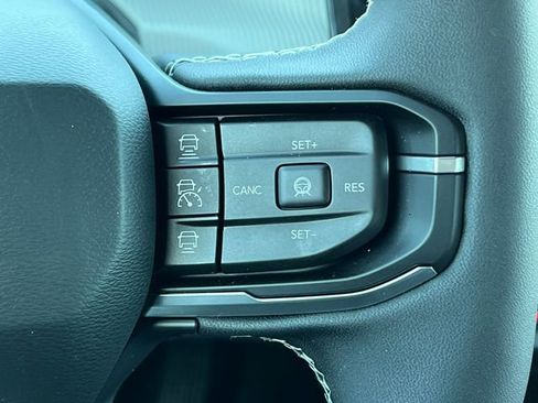 New 2026 Jeep Cherokee Laredo image 23