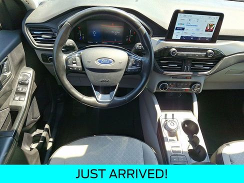 Used 2024 Ford Escape Active AWD/4WD image 12