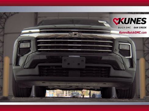 Used 2024 Chevrolet Traverse LT FWD image 5